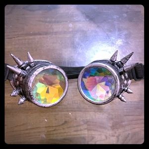 Kaleidoscopic Googles with spikes